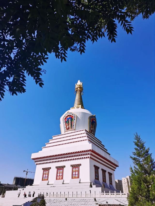宝尔汗佛塔旅行图片 1