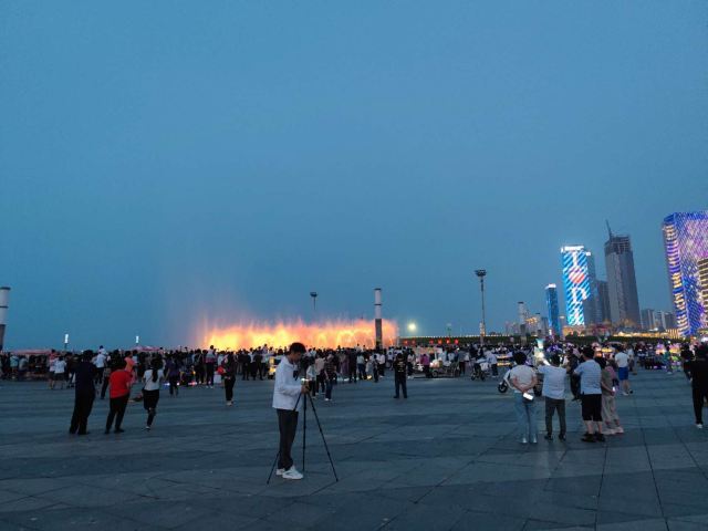 东港音乐喷泉广场旅行图片 1