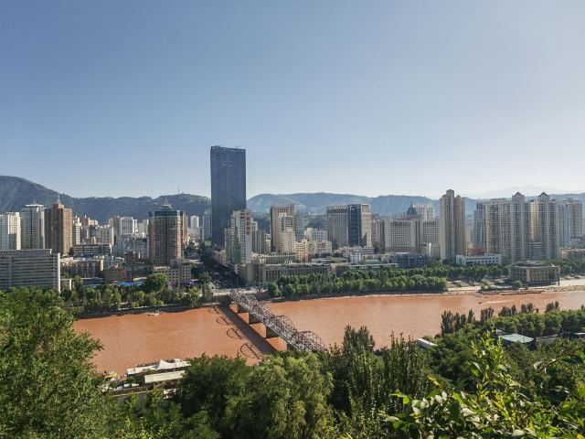 白塔山公园旅行图片 1