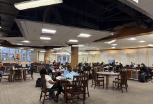 Alhambra Civic Center Library景点图片