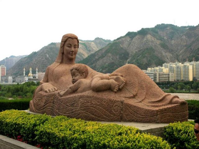 黄河母亲雕塑旅行图片 3