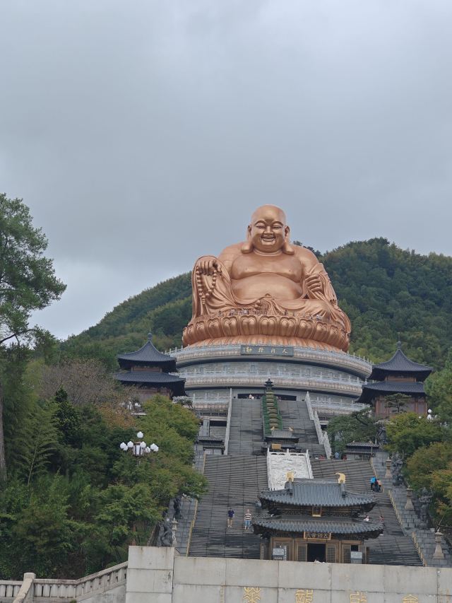 人间弥勒旅行图片 2