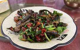 思玉更牛汤锅店(戛洒店)