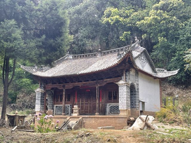 巍山巍宝山游玩攻略简介,巍山巍宝山门票/地址/图片/开放时间/照片/门票价格【携程攻略】