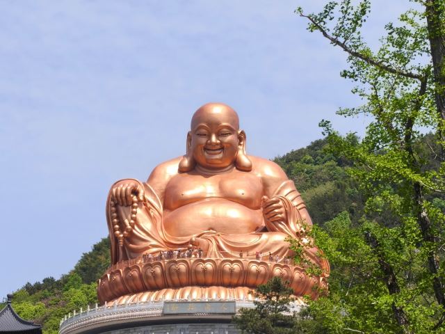 人间弥勒旅行图片 1