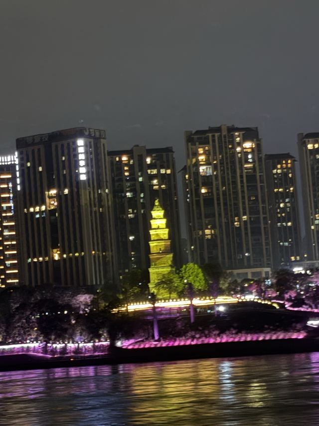 交运长江夜游旅行图片 1