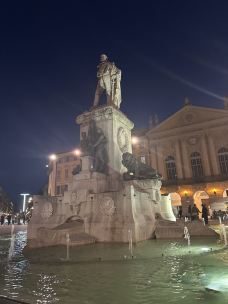 加里波第广场-尼斯-YoYo_8B7X7L1N