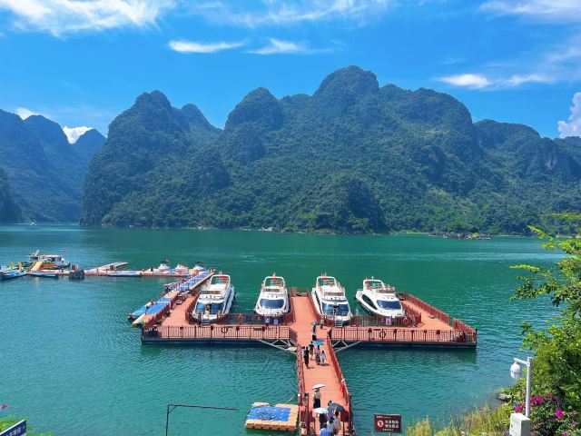 万峰湖红椿船舶旅游乘船区旅行图片 5