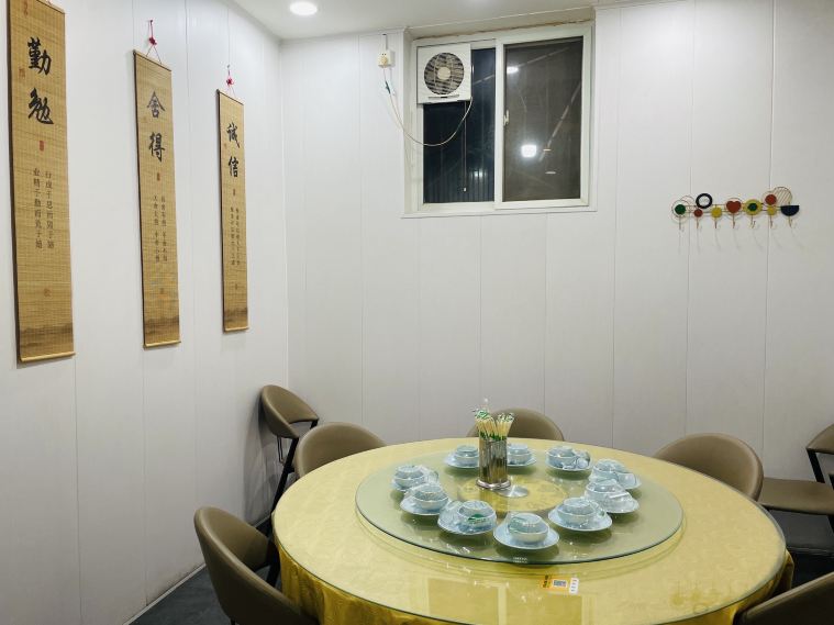 Gallery 2