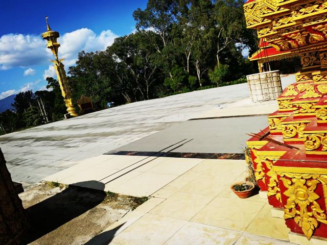 曼磊佛塔旅行图片 3