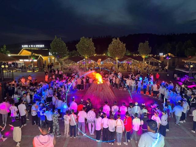 左右山谷亲子度假区(暂停开放)旅行图片 1