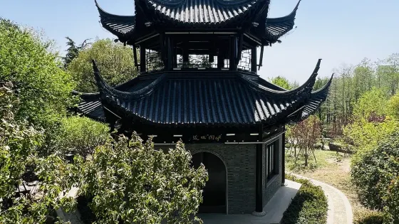 鳳城河桃園-來鳳樓