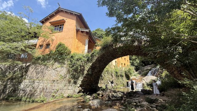 天台县石梁飞瀑游玩攻略简介,天台县石梁飞瀑门票/地址/图片/开放时间/照片/门票价格【携程攻略】