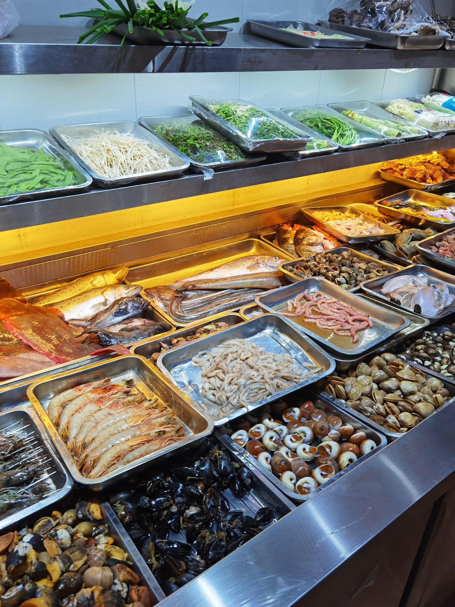 越烧越旺新概念餐厅(宁波路店)