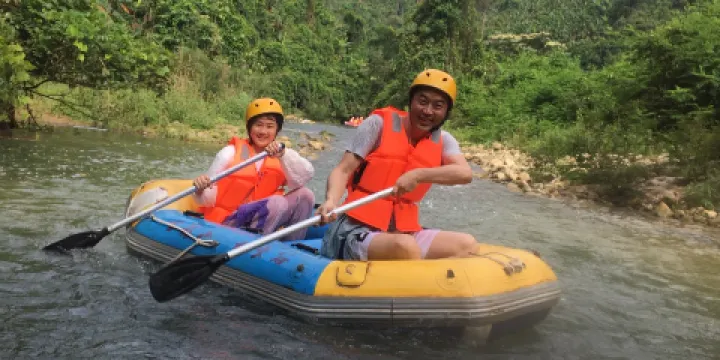 古龍山大峽谷漂流