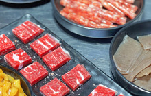 小腕儿烤肉(兴义店)餐厅图片