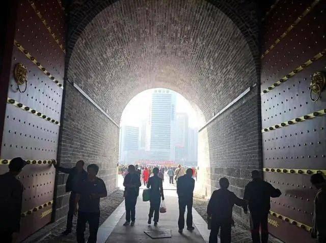 五一广场旅行图片 3