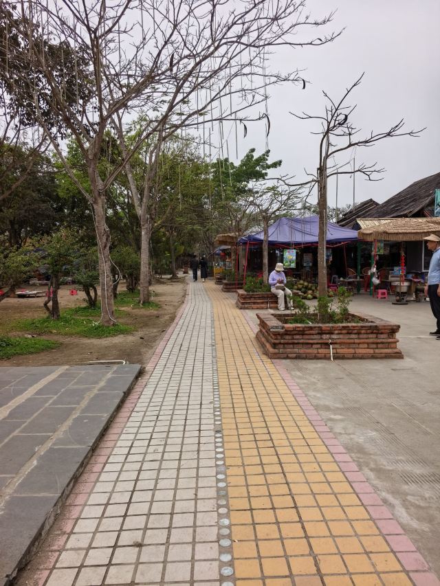 一寨两国旅行图片 4