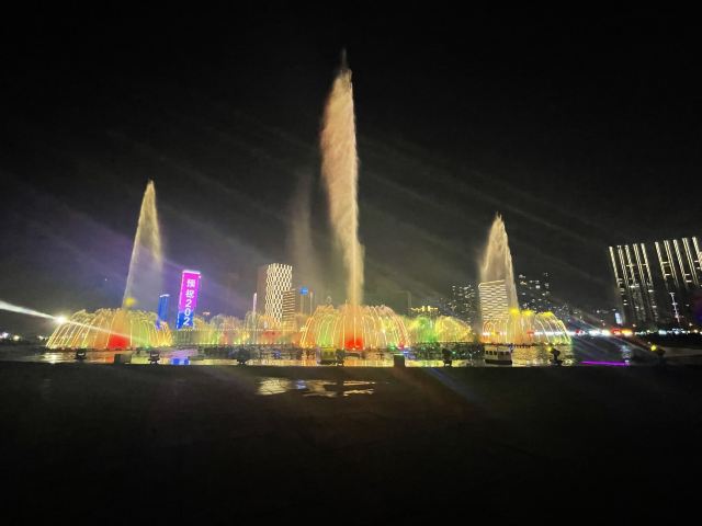 东港音乐喷泉广场旅行图片 5