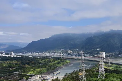 185园区-船闸观景平台