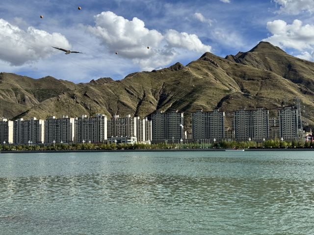 拉萨滨河公园旅行图片 1