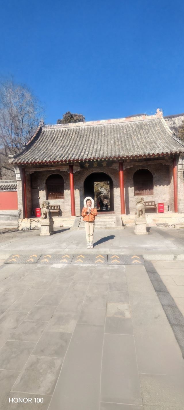 灵岩寺景区旅行图片 1