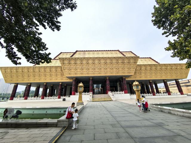中国文字博物馆中心广场旅行图片 1