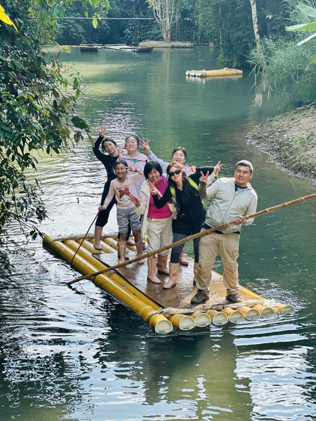 基诺山幽河谷雨林旅行图片 4