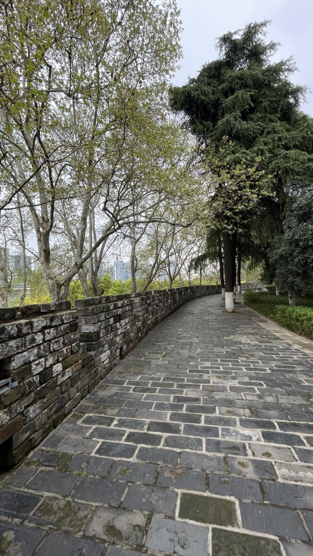 南京挹江门游玩攻略简介,南京挹江门门票/地址/图片/开放时间/照片/门票价格【携程攻略】