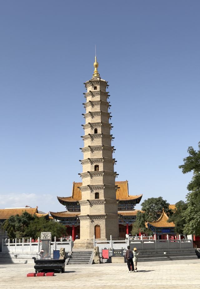 鸠摩罗什寺旅行图片 1