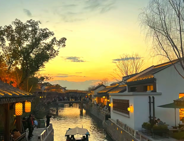 蟠龙天地-烟雨廊桥旅行图片 3