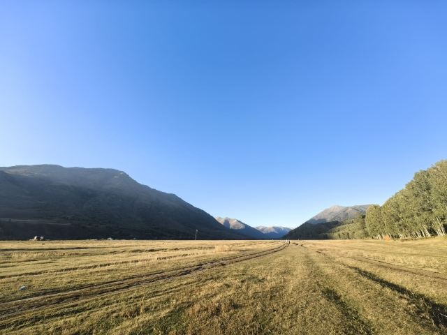 洪巴斯大草原旅行图片 1