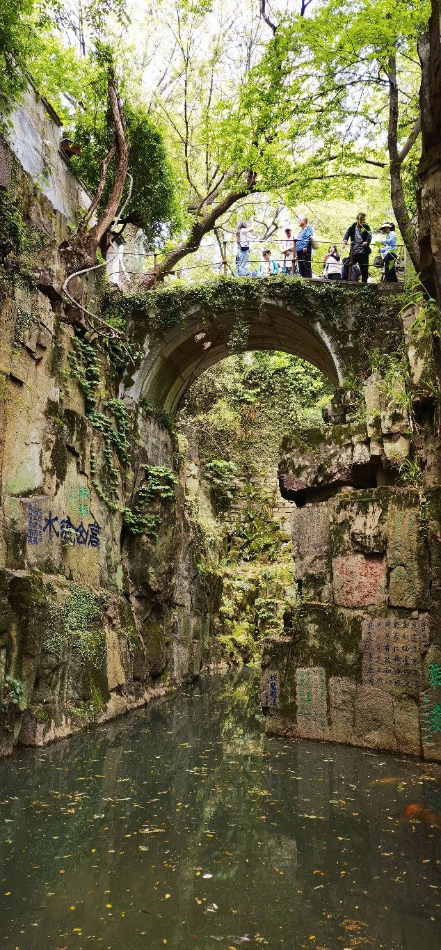 苏州虎丘剑池游玩攻略简介,苏州虎丘剑池门票/地址/图片/开放时间/照片/门票价格【携程攻略】