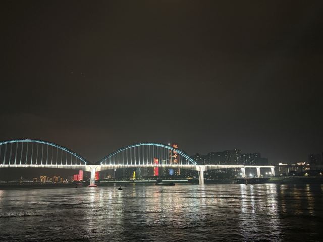 交运长江夜游旅行图片 4