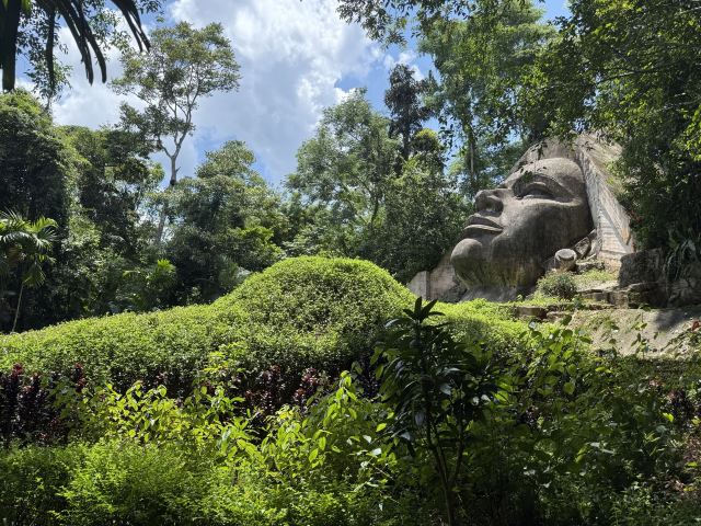 基诺山寨景区旅行图片 1