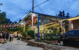 阿着底玉花园8大碗餐厅