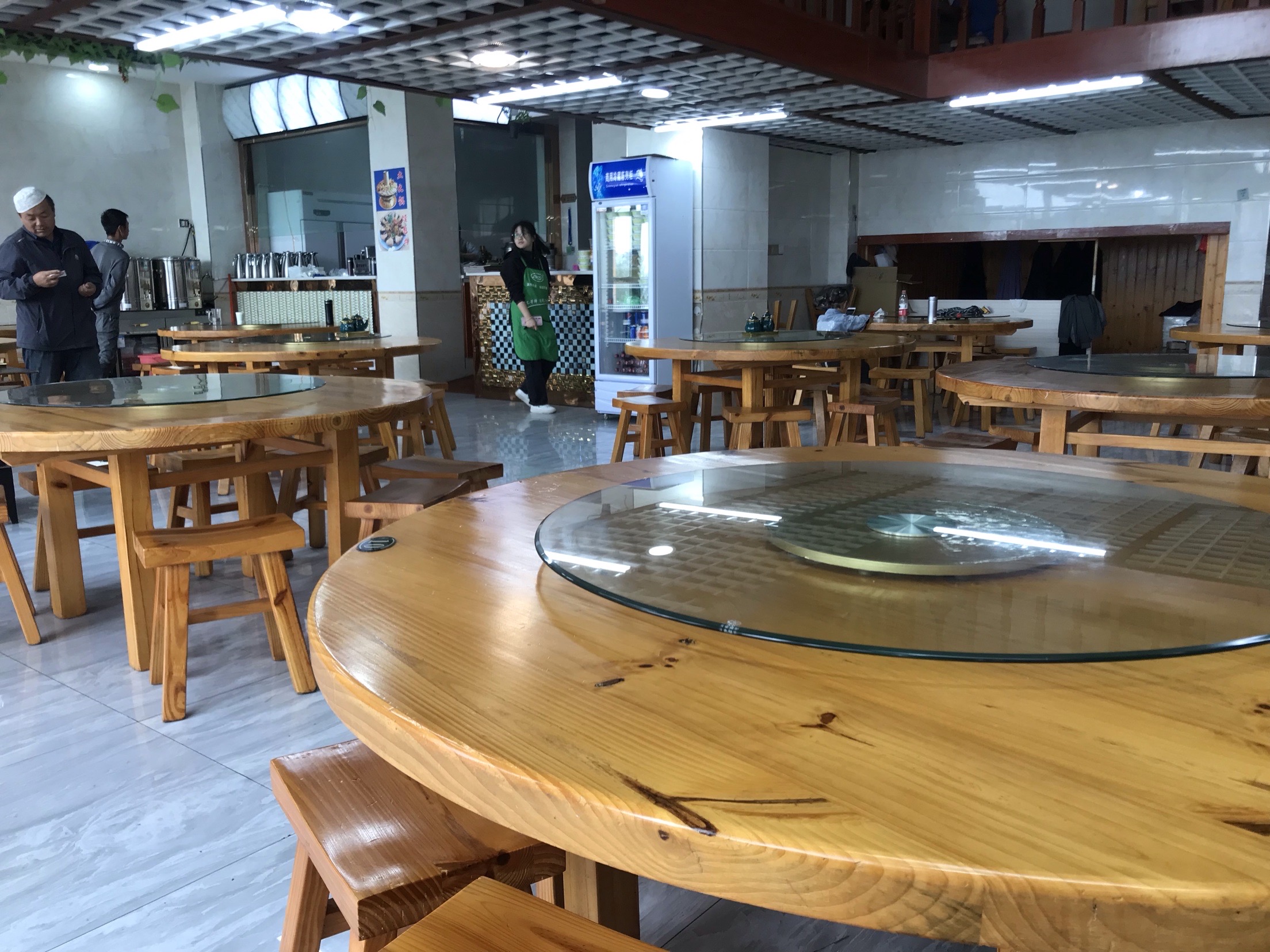 小木楼精品·炕锅·土火锅·碳烤羊肉餐厅图片