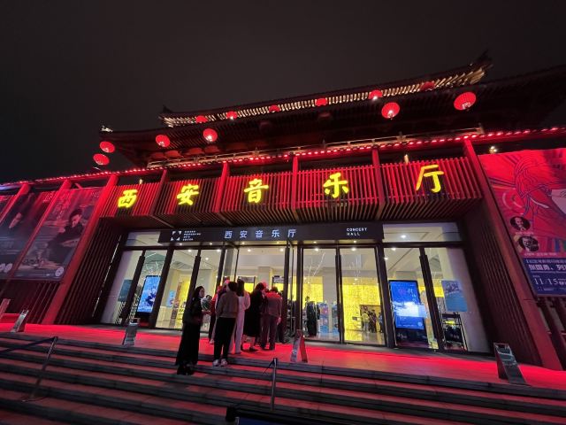 江南大雁塔北广场不夜城大唐芙蓉园观景房实图拍摄旅行图片 6