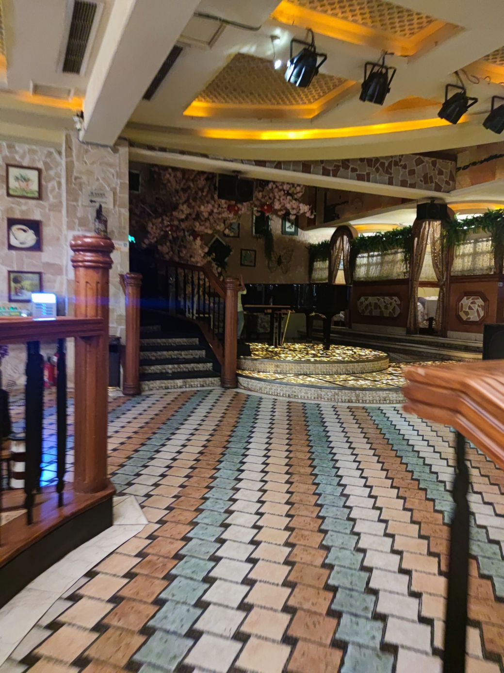 瑞缇咖啡(三贤广场店)餐厅图片