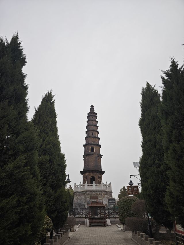 千佛铁塔旅行图片 2