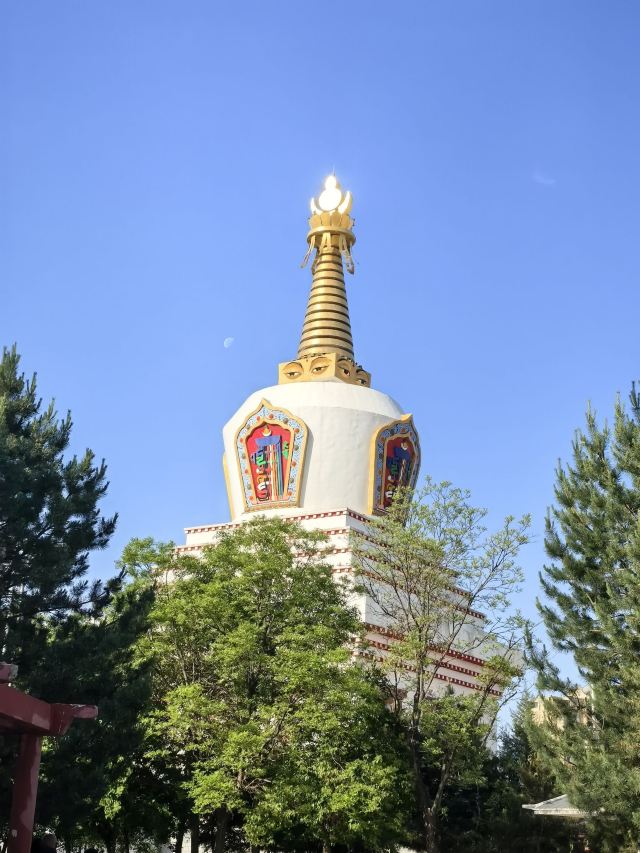 宝尔汗佛塔旅行图片 1