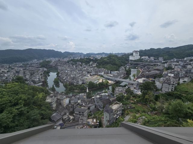 凤凰磁浮观光快线旅行图片 1