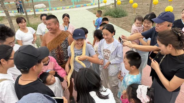 张掖动物园旅行图片 2