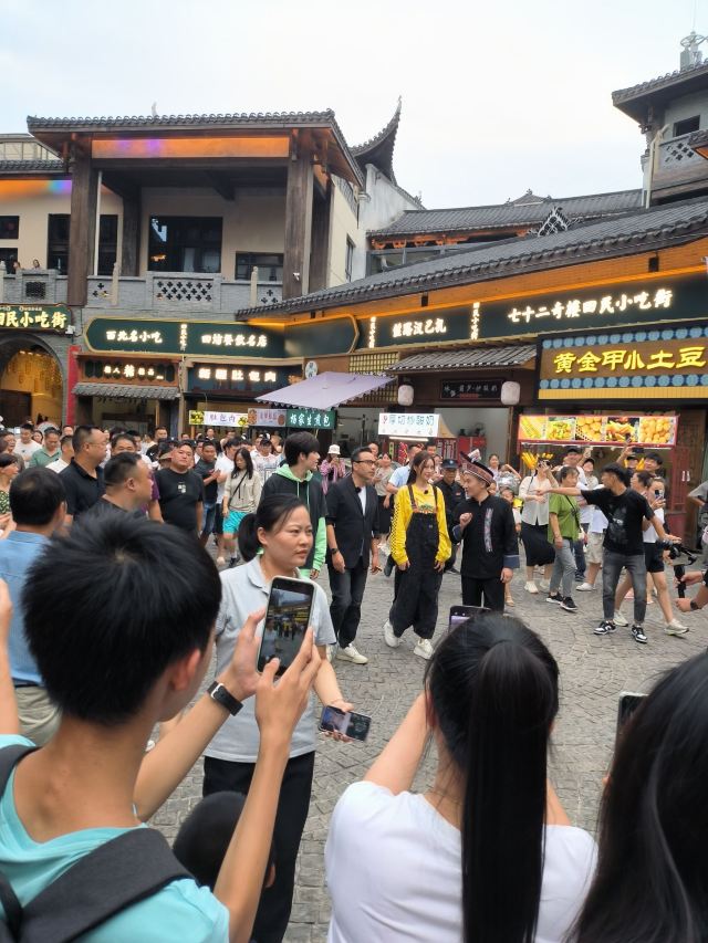 张家界张家界七十二奇楼游玩攻略简介,张家界张家界七十二奇楼门票/地址/图片/开放时间/照片/门票价格【携程攻略】