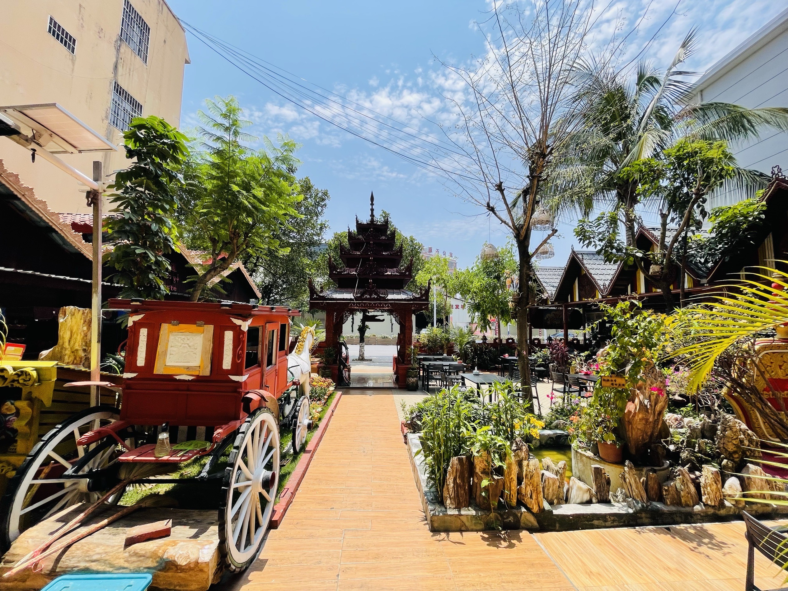 瑞丽觉觉味道·异国风情(瑞丽大道店)