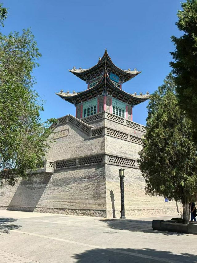 三台阁牌坊旅行图片 1
