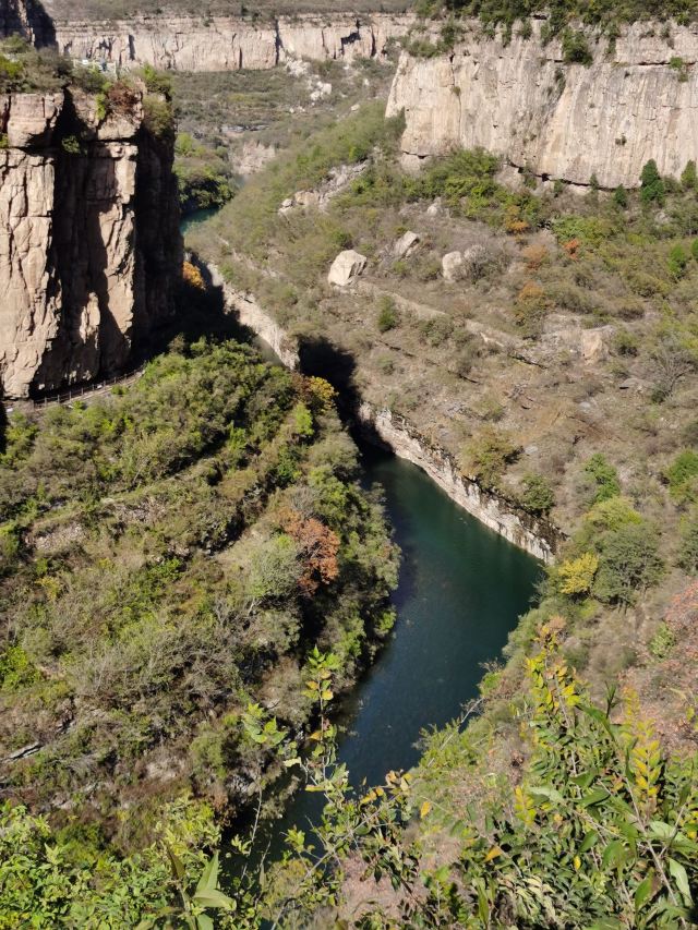 虹霓瀑布旅行图片 4