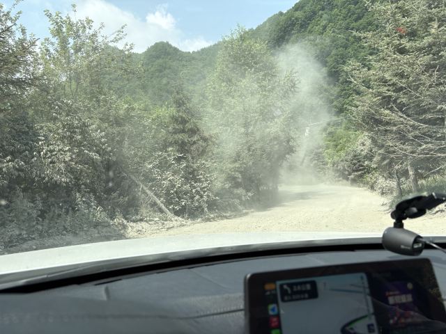 老秃顶草原景区(暂停开放)旅行图片 3