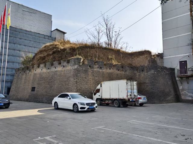 北齐古城墙遗址旅行图片 1