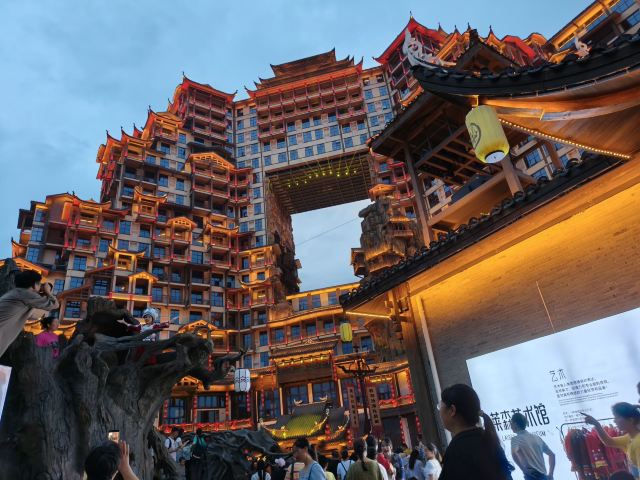 张家界张家界七十二奇楼游玩攻略简介,张家界张家界七十二奇楼门票/地址/图片/开放时间/照片/门票价格【携程攻略】